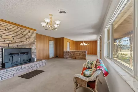 Living - 200 Davis Dr, Perry, FL 32348 photo 1 of 7