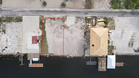 20915 Marina Rd, Perry, FL 32348