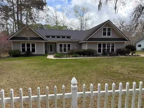 5251 Widefield Rd, Tallahassee, FL 32309