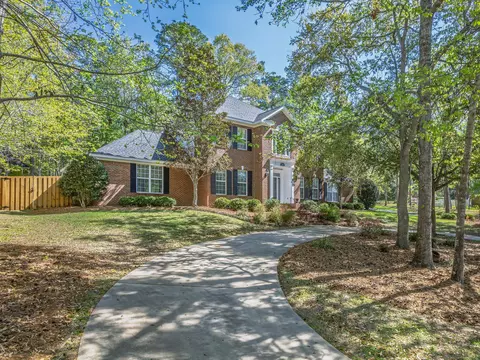 8978 Winged Foot Dr, Tallahassee, FL 32312