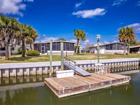 23 Connie Dr, Crawfordville, FL 32327