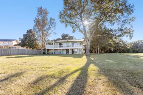 4231 Lakemor Dr, Tallahassee, FL 32303