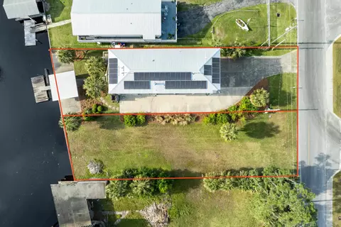 1550 Shell Point Rd, Crawfordville, FL 32327