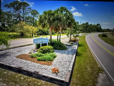 1187 Alligator Dr, Alligator Point, FL 32346