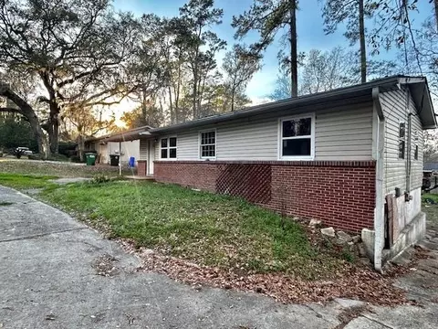 2150 Harriett Dr, Tallahassee, FL 32303