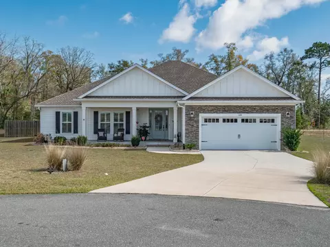 120 London Cir, Crawfordville, FL 32327
