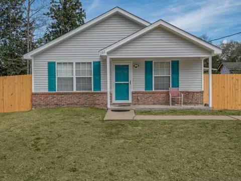 101 Haida Trl, Crawfordville, FL 32327