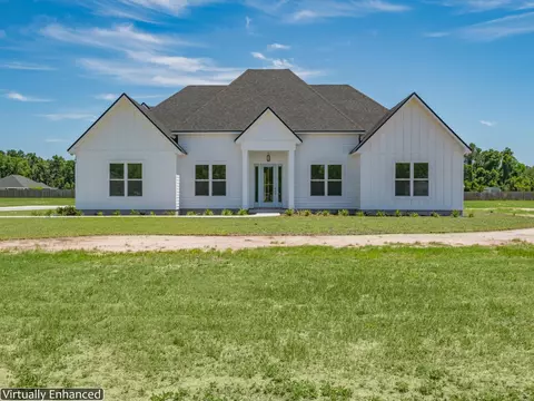 149 Golden Loop, Crawfordville, FL 32327