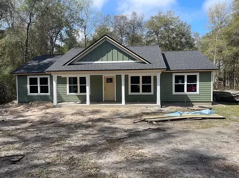 150 Jean Dr, Crawfordville, FL 32327