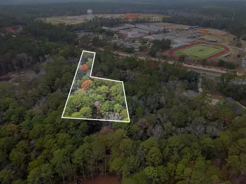 7091 Thomasville Rd, Tallahassee, FL 32312