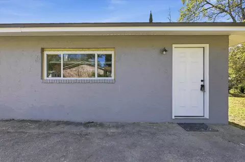 1322 California St #1-2, Tallahassee, FL 32304