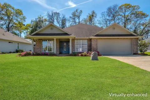 5735 Sioux Dr, Tallahassee, FL 32317