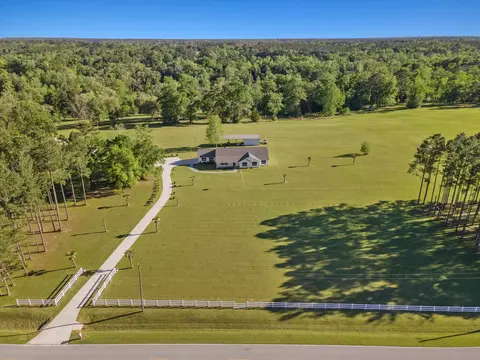 1115 Glory Rd, Quincy, FL 32352