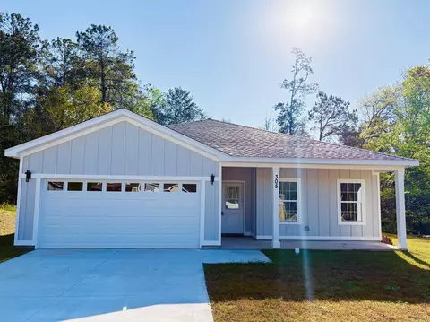 305 Delores Madison Dr, Midway, FL 32343