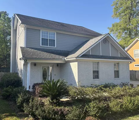 2035 Windsor Oaks Ct, Tallahassee, FL 32308