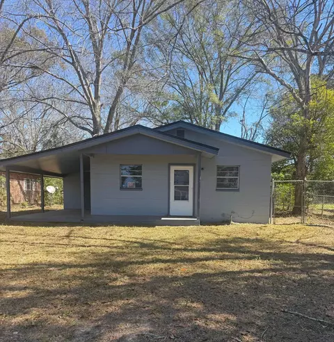 519 Thomas Aly, Quincy, FL 32351