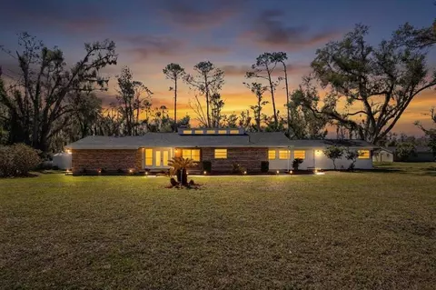 121 Pine Tree Rd, Perry, FL 32348