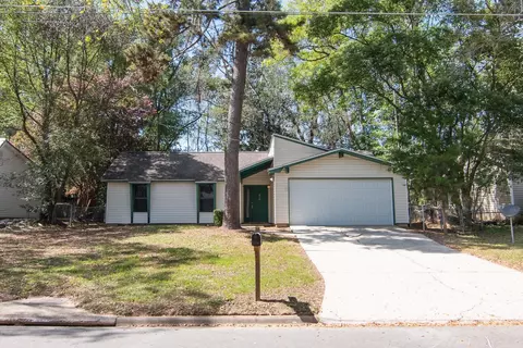 1056 Longstreet Dr, Tallahassee, FL 32311