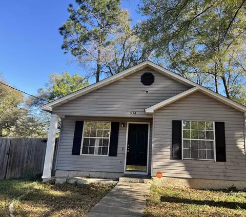 914 Crossway Rd, Tallahassee, FL 32305