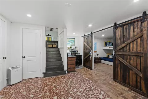 Entry Way - 1506 NE Cedar St, Steinhatchee, FL 32359 photo 3 of 6