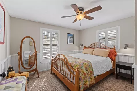 Bedroom - 1506 NE Cedar St, Steinhatchee, FL 32359 photo 5 of 10