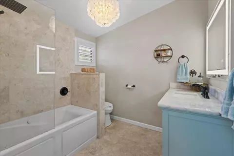 Bath - 1506 NE Cedar St, Steinhatchee, FL 32359 photo 1 of 3
