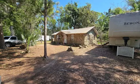 Exterior - 1764 Dice Rd, Perry, FL 32348 photo 5 of 15