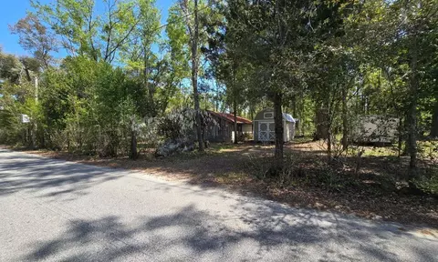 Exterior - 1764 Dice Rd, Perry, FL 32348 photo 8 of 15