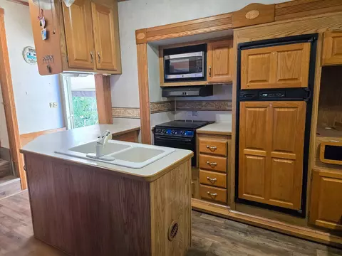 Kitchen - 1764 Dice Rd, Perry, FL 32348 photo 3 of 4