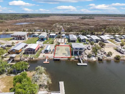 20621 Marina Rd, Perry, FL 32348