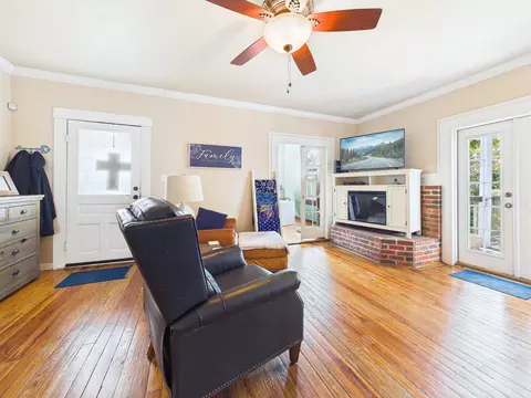 602 W Bay St, Perry, FL 32347 photo 4