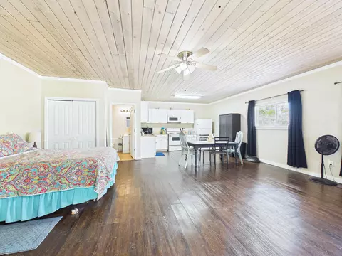 Other - 602 W Bay St, Perry, FL 32347 photo 2 of 10