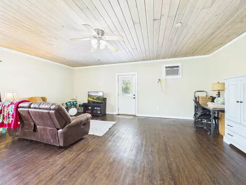 Other - 602 W Bay St, Perry, FL 32347 photo 4 of 10