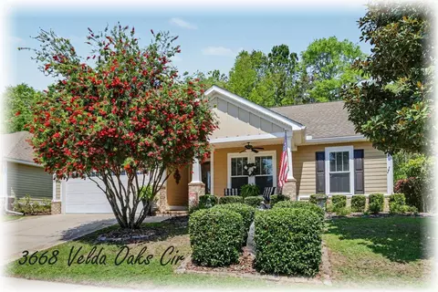 3668 Velda Oaks Cir, Tallahassee, FL 32309