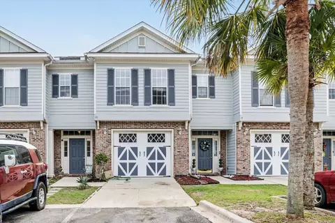 20 King Arthurs Ct, Crawfordville, FL 32327