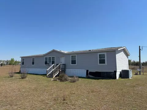 2009 NE Rutherford Rd, Lee, FL 32059