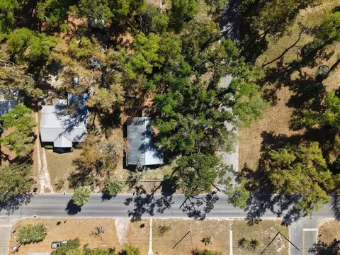 View/Area - 210 S Center St, Perry, FL 32347 photo 3 of 9