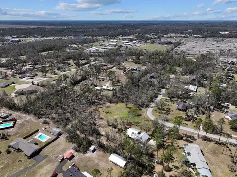 View/Area - 201 State St, Perry, FL 32348 photo 5 of 12