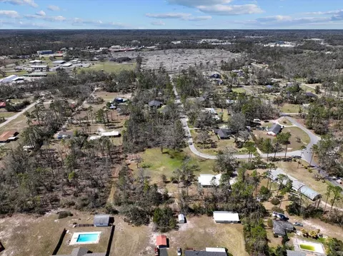 View/Area - 201 State St, Perry, FL 32348 photo 4 of 12