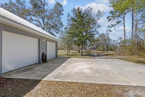 Exterior - 201 State St, Perry, FL 32348 photo 8 of 9