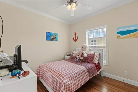 Bedroom - 1226 NE Rivers Bend Way, Steinhatchee, FL 32359 photo 6 of 7
