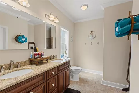 Bath - 1226 NE Rivers Bend Way, Steinhatchee, FL 32359 photo 1 of 5