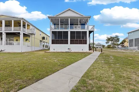 Exterior - 1226 NE Rivers Bend Way, Steinhatchee, FL 32359 photo 2 of 21