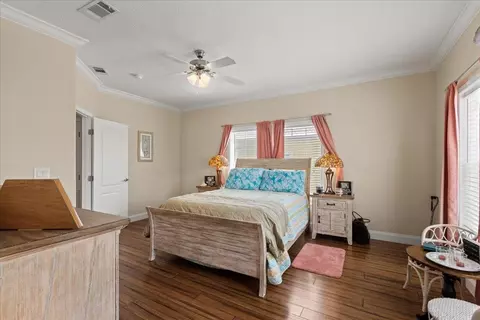 Bedroom - 1226 NE Rivers Bend Way, Steinhatchee, FL 32359 photo 4 of 7