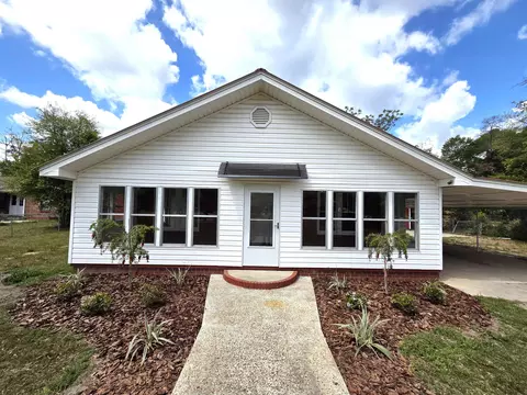 19285 NW Sr 20, Bristol, FL 32321