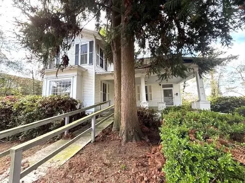 319 W King St, Quincy, FL 32351