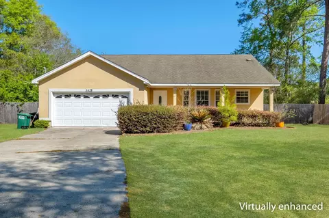 5828 Doonesbury Ct, Tallahassee, FL 32303