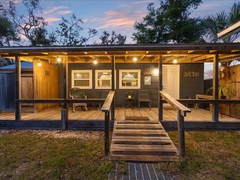 Exterior - 603 SE Riverside Dr, Steinhatchee, FL 32359 photo 6 of 14