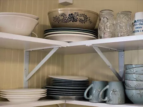 Kitchen - 603 SE Riverside Dr, Steinhatchee, FL 32359 photo 3 of 3