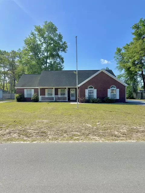 47 Mohawk Trl, Crawfordville, FL 32327